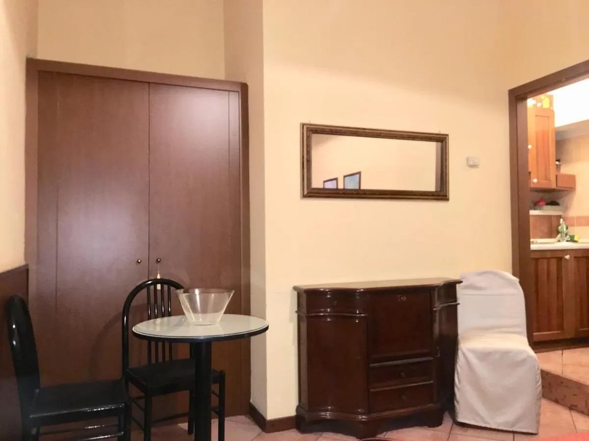 Big Apartment In Piazza Duomo Milan